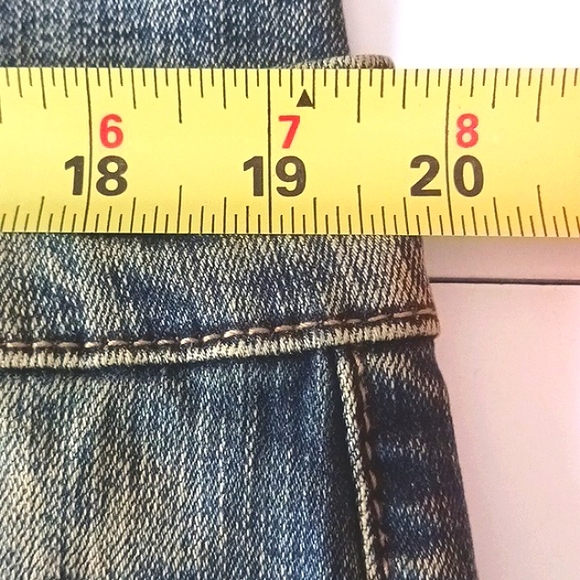 NWT Valabasas Uniquely Designed Distressed Acid Wash Blue Jeans Size 40 - Picture 14 of 16